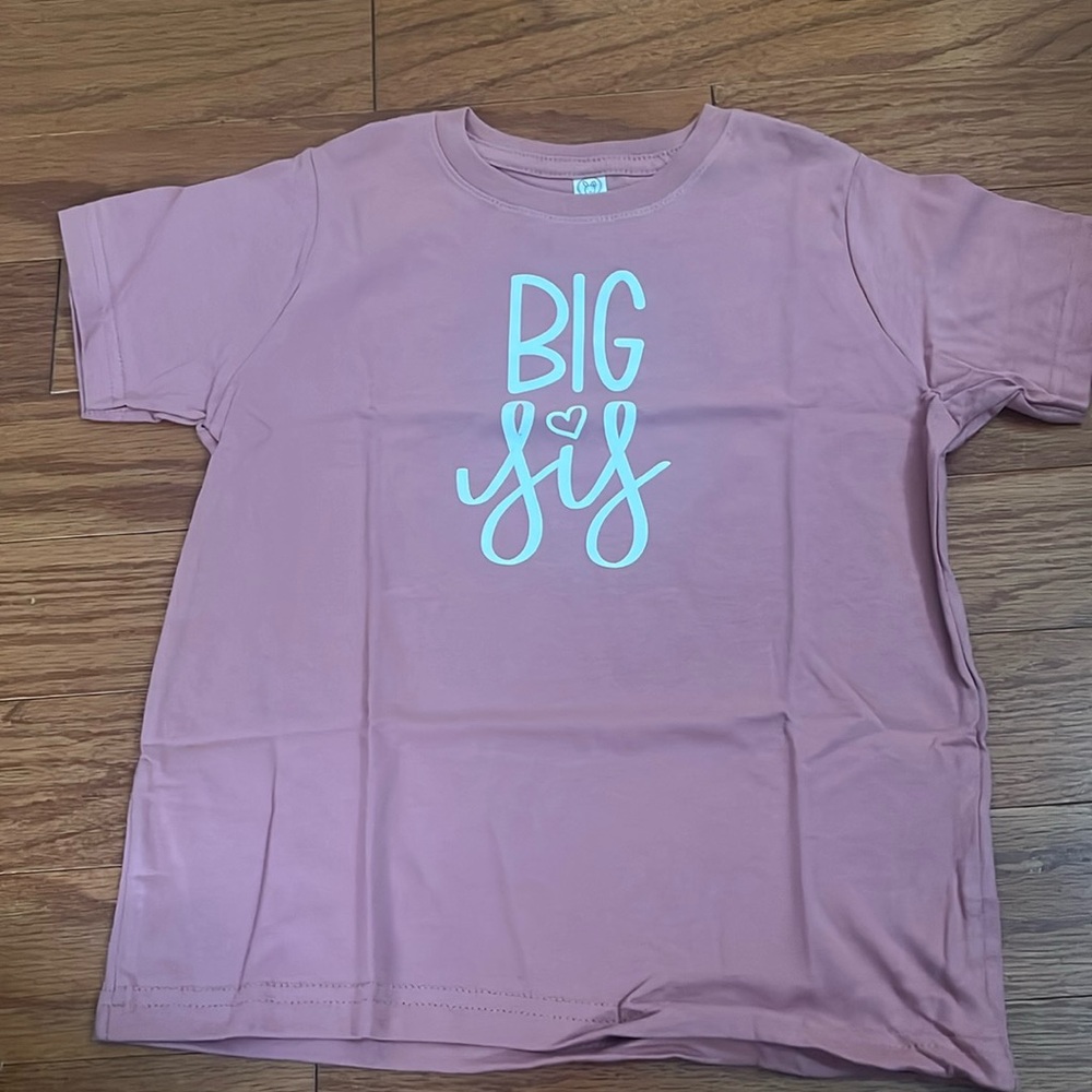 Size 5/6 “Big Sis” shirt